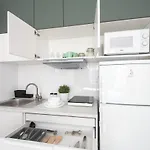 MG MiniStudio Bitwy Warszawskiej obok UNIT Lotnisko Warszawa